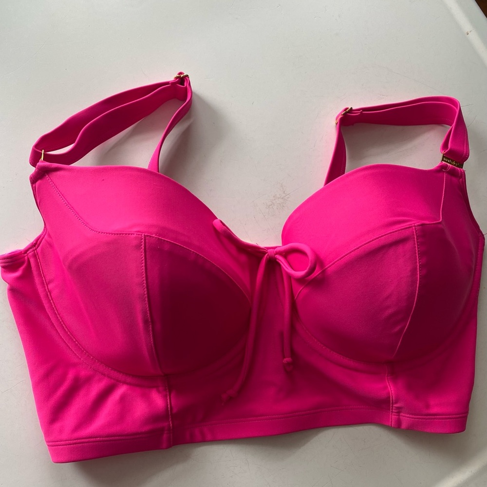 34DDD & 36DDD- Two swim suit tops! By Smart & Sexy. - Picture 6 of 8